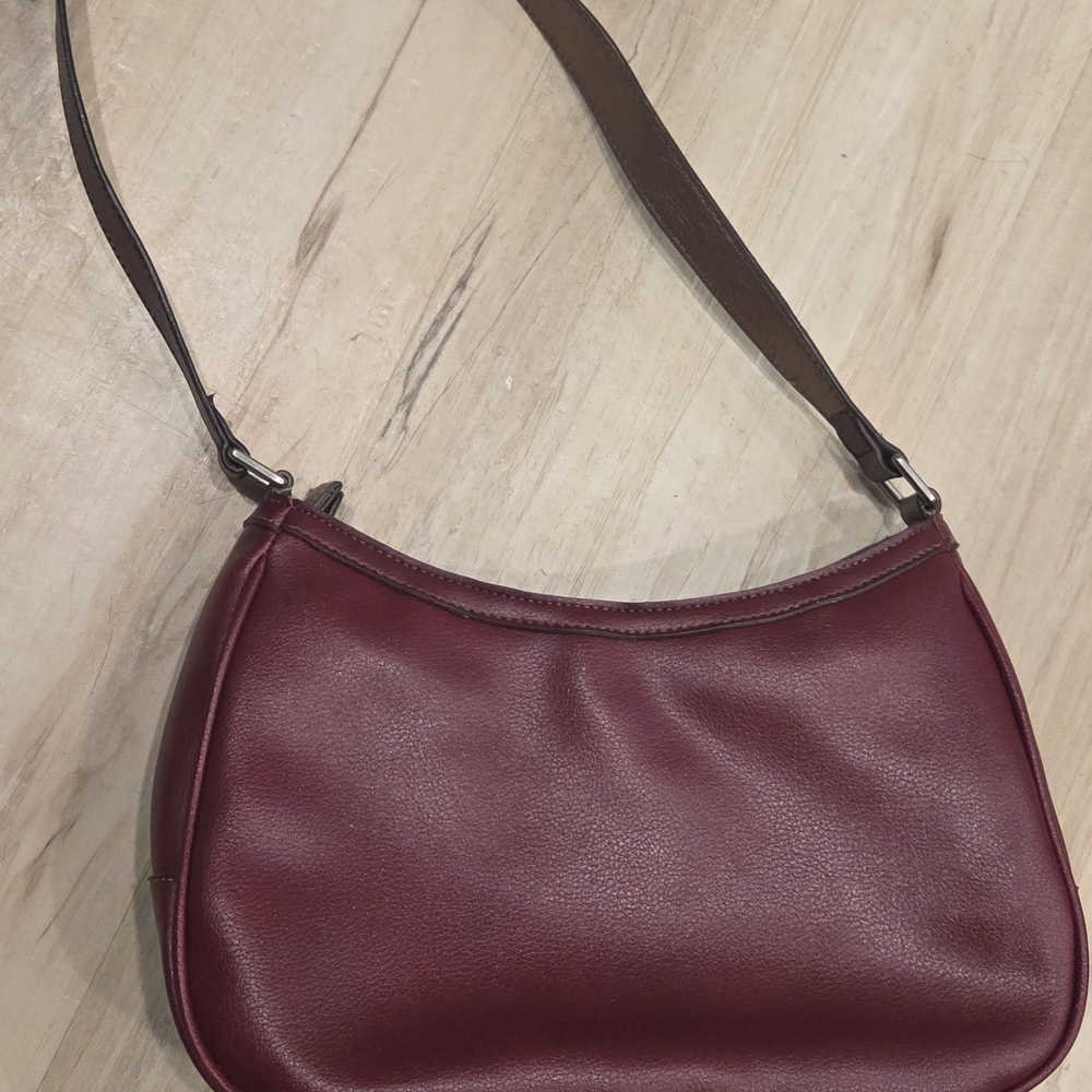 Women's Burgundy Shoulder Bag - Picture 5 of 7